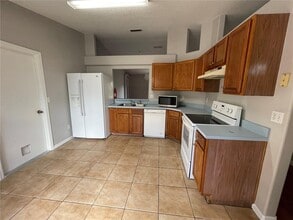 11185 Cypress Leaf Dr in Orlando, FL - Building Photo - Building Photo