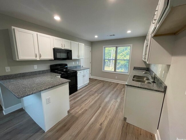 1509 S Bailey St photo'