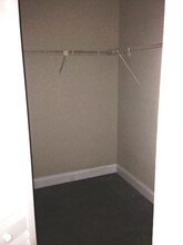 2445 SW 18th Terrace in Fort Lauderdale, FL - Foto de edificio - Building Photo