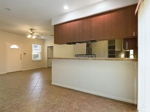 401 Nelray Blvd in Austin, TX - Building Photo - Building Photo