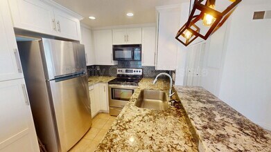 3151 Evening Way in San Diego, CA - Building Photo - Building Photo