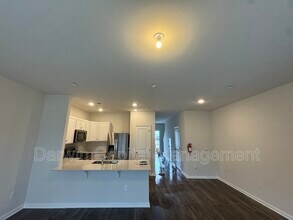 316 Mazzeo Dr in Glassboro, NJ - Building Photo - Building Photo