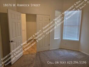 18076 W Rimrock St in Surprise, AZ - Building Photo - Building Photo