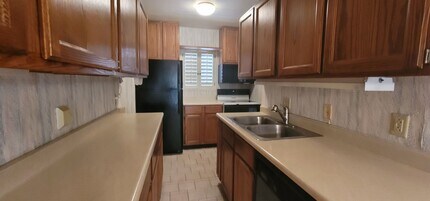 13624 N Saguaro Blvd in Fountain Hills, AZ - Building Photo - Building Photo