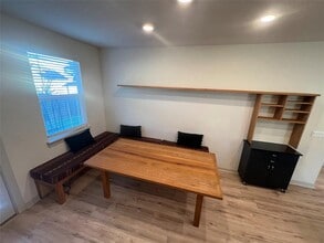 10805 Tildon Ave in Austin, TX - Building Photo - Building Photo