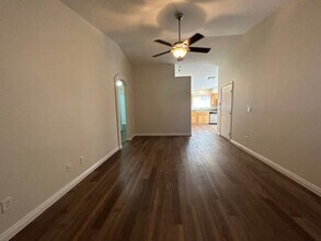 9337 Cranesbill Ct in Las Vegas, NV - Building Photo - Building Photo