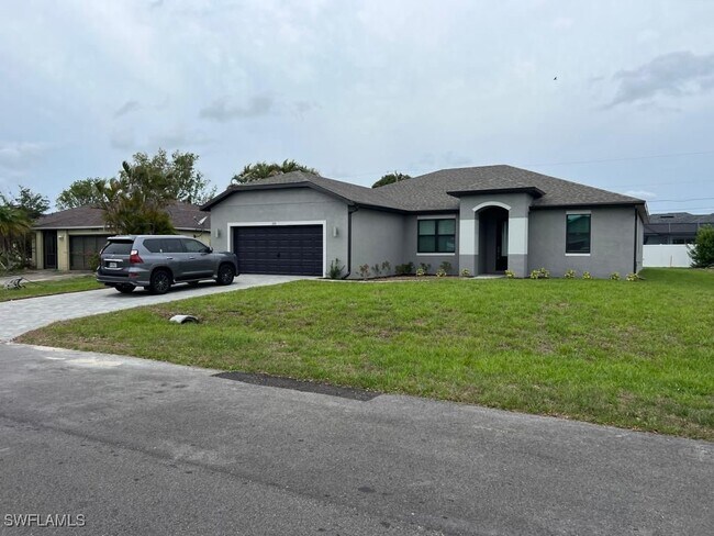 209 SE 26th Terrace in Cape Coral, FL - Building Photo - Building Photo