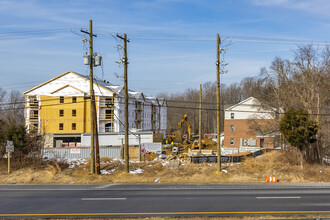 Gateway at Peerless Apartments & Townhomes in Upper Marlboro, MD - Building Photo - Building Photo