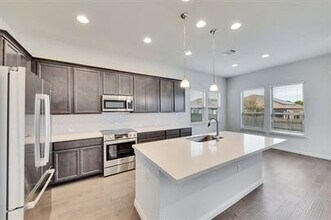 9937 Comely Bnd in Manor, TX - Building Photo - Building Photo