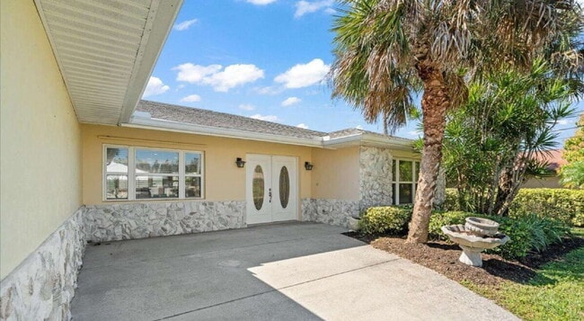 335 Arrowhead Ln in Melbourne Beach, FL - Building Photo - Building Photo