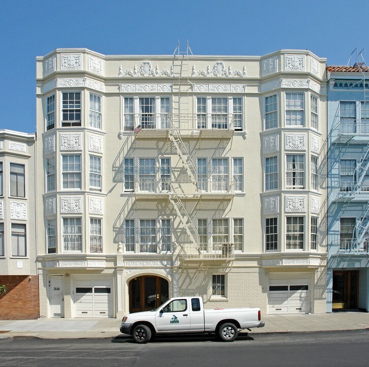 3436 Pierce St in San Francisco, CA - Building Photo