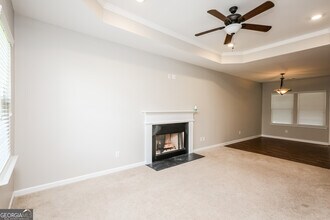 6234 Grand Fox Cir in Flowery Branch, GA - Building Photo - Building Photo