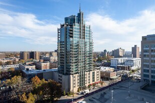 Park East Tower Condos in St. Louis, MO - Building Photo