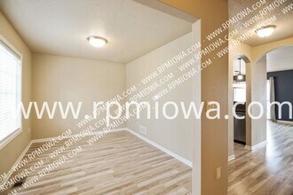 495 SE Sagewood Cir in Waukee, IA - Building Photo - Building Photo