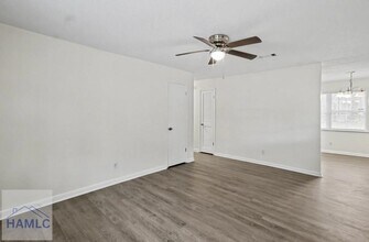 740 Fleming Rd in Hinesville, GA - Building Photo - Building Photo