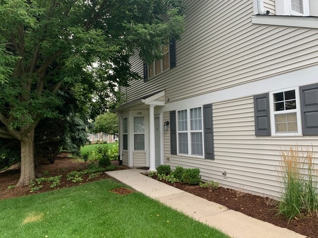 property at 2611 Cedar Glade Dr