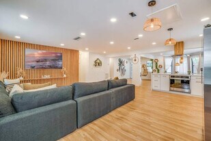 1814 NW 14th Ave in Fort Lauderdale, FL - Building Photo