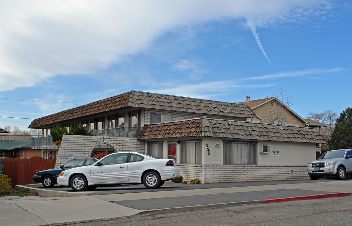 720 Stewart St in Reno, NV - Building Photo