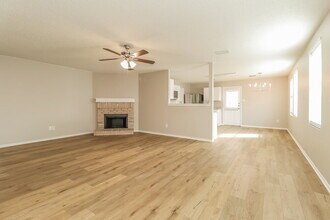 517 Riverflat Dr in Fort Worth, TX - Building Photo - Building Photo