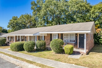 Linkwood Manor in Macon, GA - Building Photo - Building Photo