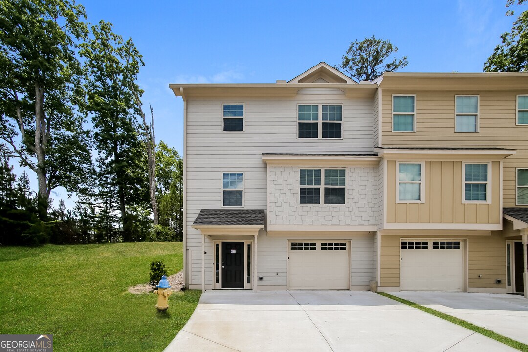 36 Gilliam's Xing SW in Cartersville, GA - Building Photo