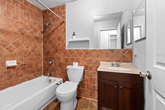 3210 Acapulco Dr in Riverview, FL - Building Photo - Building Photo