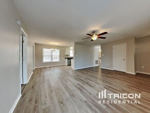 3008 Brittany Dr in Clayton, NC - Building Photo - Building Photo