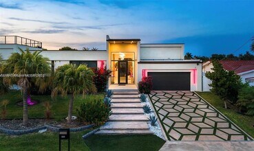 2225 NE 19th St in Fort Lauderdale, FL - Building Photo - Building Photo