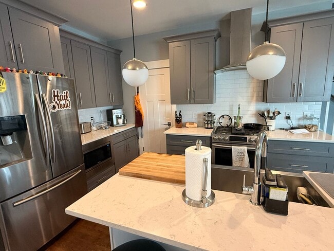 6014 California Ave in Nashville, TN - Building Photo - Building Photo