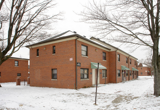 1347 Granville St in Columbus, OH - Foto de edificio - Building Photo