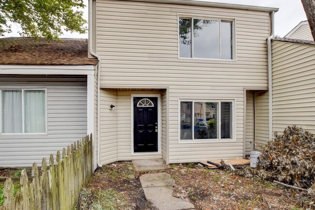property at 177 Thalia Trace Dr