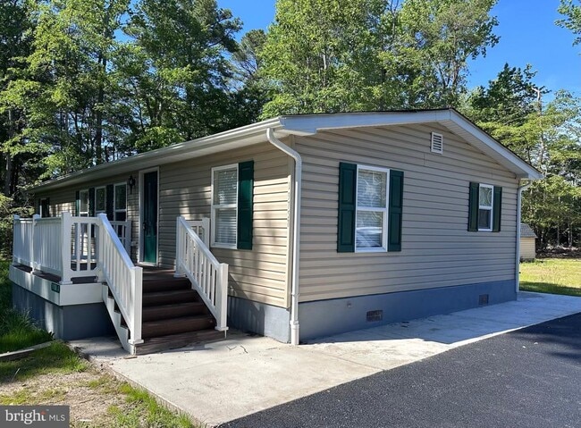 property at 19758 Three Notch Rd