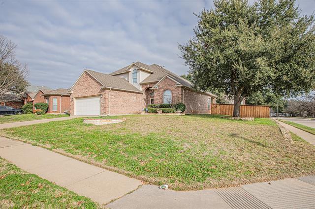 1664 Park Grove Dr in Irving, TX - Building Photo