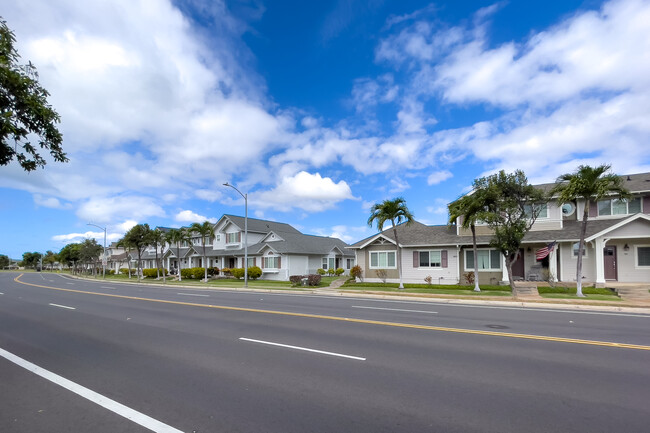 Ke Noho Kai Townhomes in Ewa Beach, HI - Foto de edificio - Building Photo