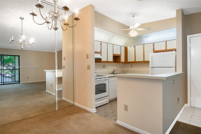 10869 W Clairmont Cir