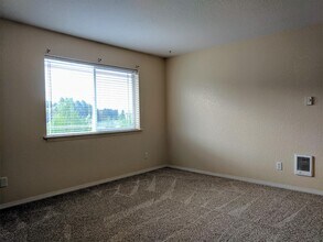 19 Diane Rd in Columbia Falls, MT - Building Photo - Building Photo