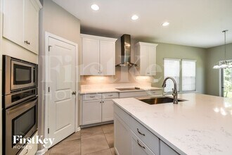 1148 Laurel Valley Dr in Orange Park, FL - Building Photo - Building Photo