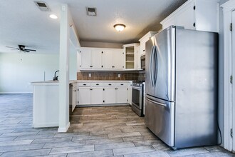 1234 E 24th St in San Angelo, TX - Building Photo - Building Photo