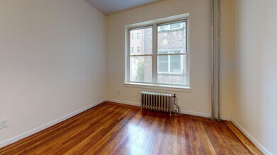 160 Vroom St-Unit -22 in Jersey City, NJ - Building Photo - Building Photo