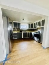 738 N Manhattan Ct in Hazleton, PA - Building Photo - Building Photo