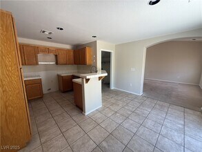 8126 W Dracopus Ave in Las Vegas, NV - Building Photo - Building Photo