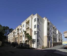 Peninsula Del Ray in Daly City, CA - Building Photo - Building Photo