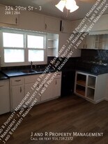 324 29th St in Sacramento, CA - Building Photo