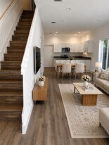 37 NW 70th St in Miami, FL - Building Photo