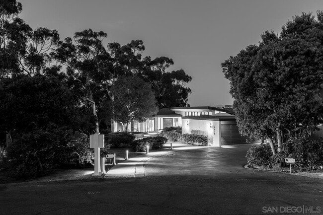 property at 4478 Hortensia St