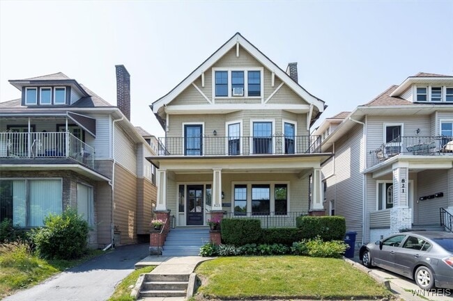 property at 825 Forest Ave