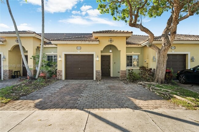 3393 NE 11th Dr in Homestead, FL - Building Photo - Building Photo