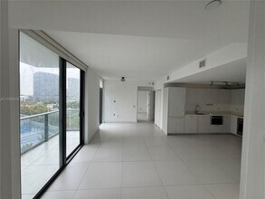 501 NE 31st St in Miami, FL - Building Photo - Building Photo