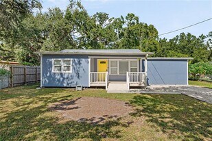 1605 W Knollwood St in Tampa, FL - Building Photo