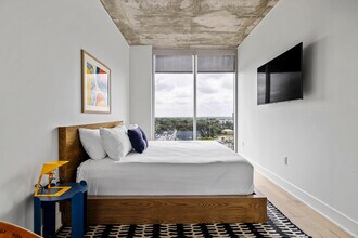 48 East Ave in Austin, TX - Building Photo - Building Photo
